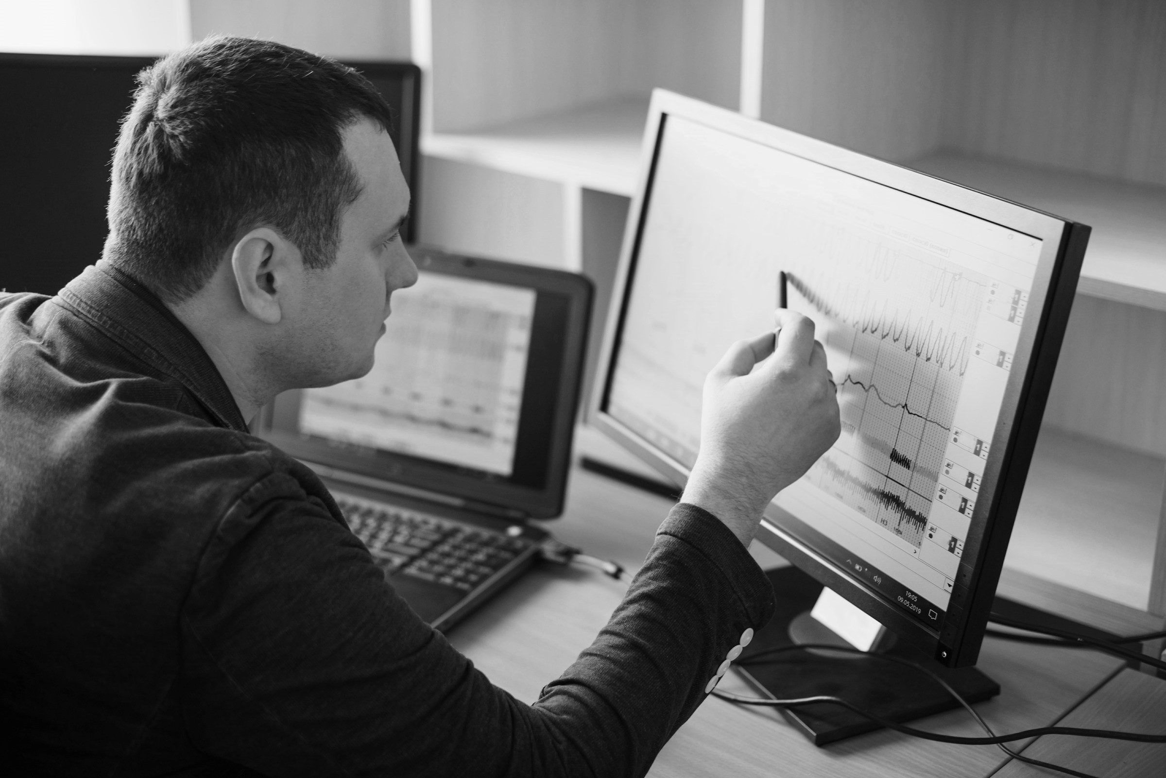 ××× ××רצ××ת-CRM-×-ERP: ××צ××ת ×× ××ת-×תר-×××§××רס