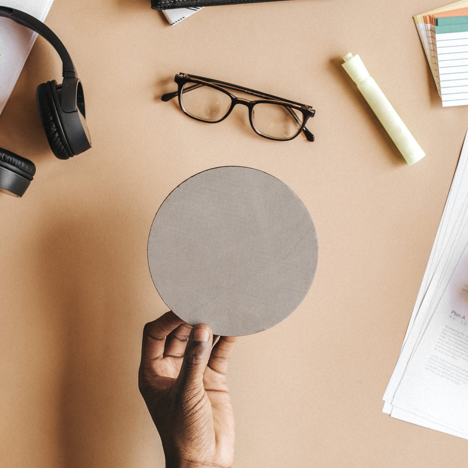 blank-round-paper-2025-02-10-04-57-57-utc