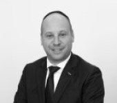 lawyer 4
