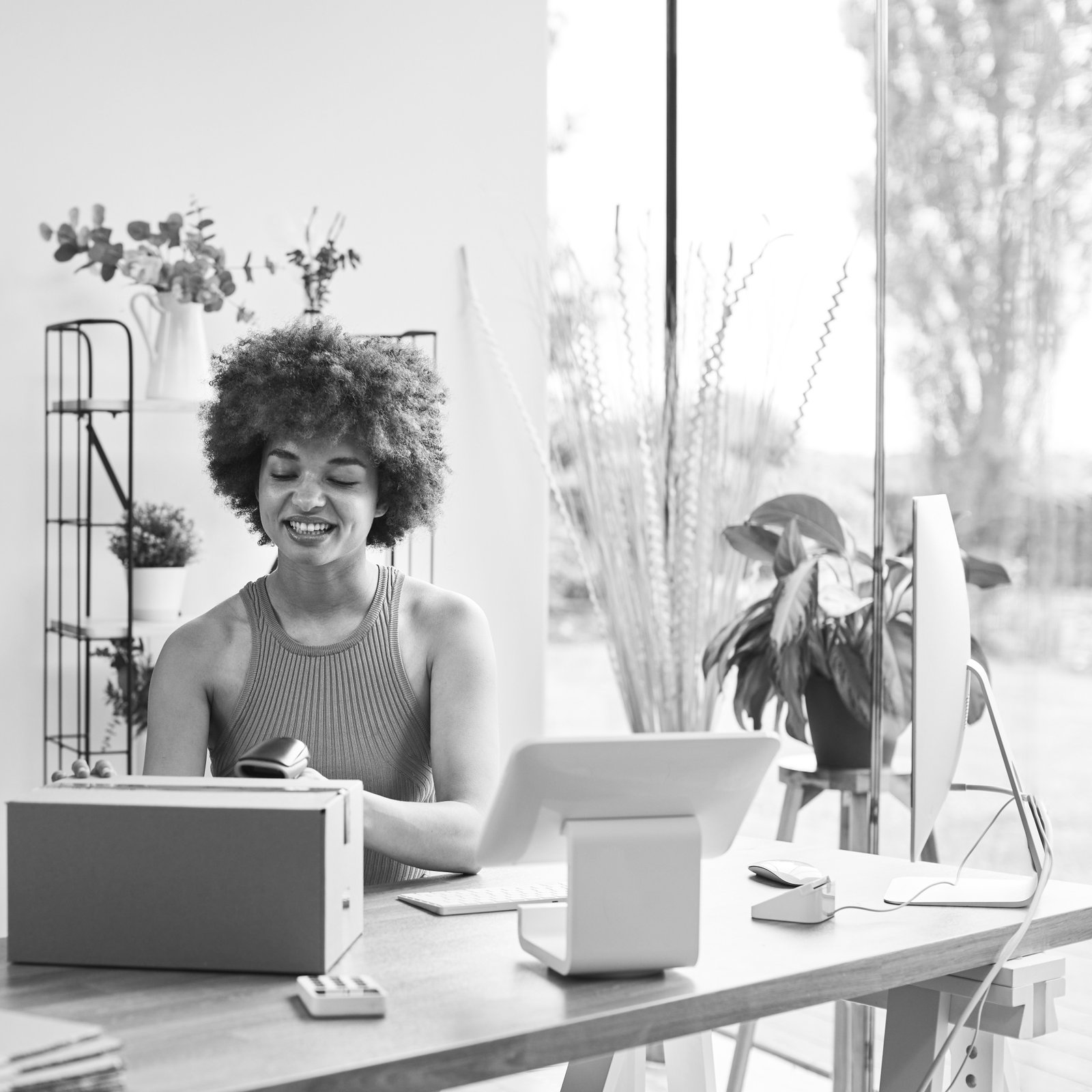 woman-running-online-fashion-business-from-home-wo-2024-10-19-08-09-09-utc